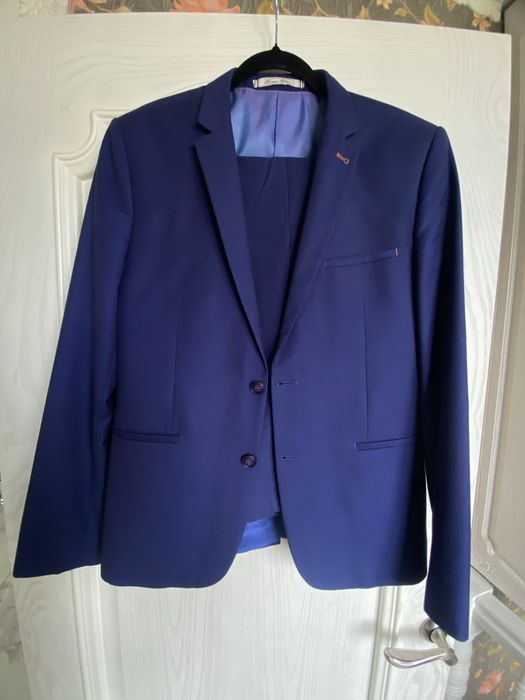 Костюм чоловічий