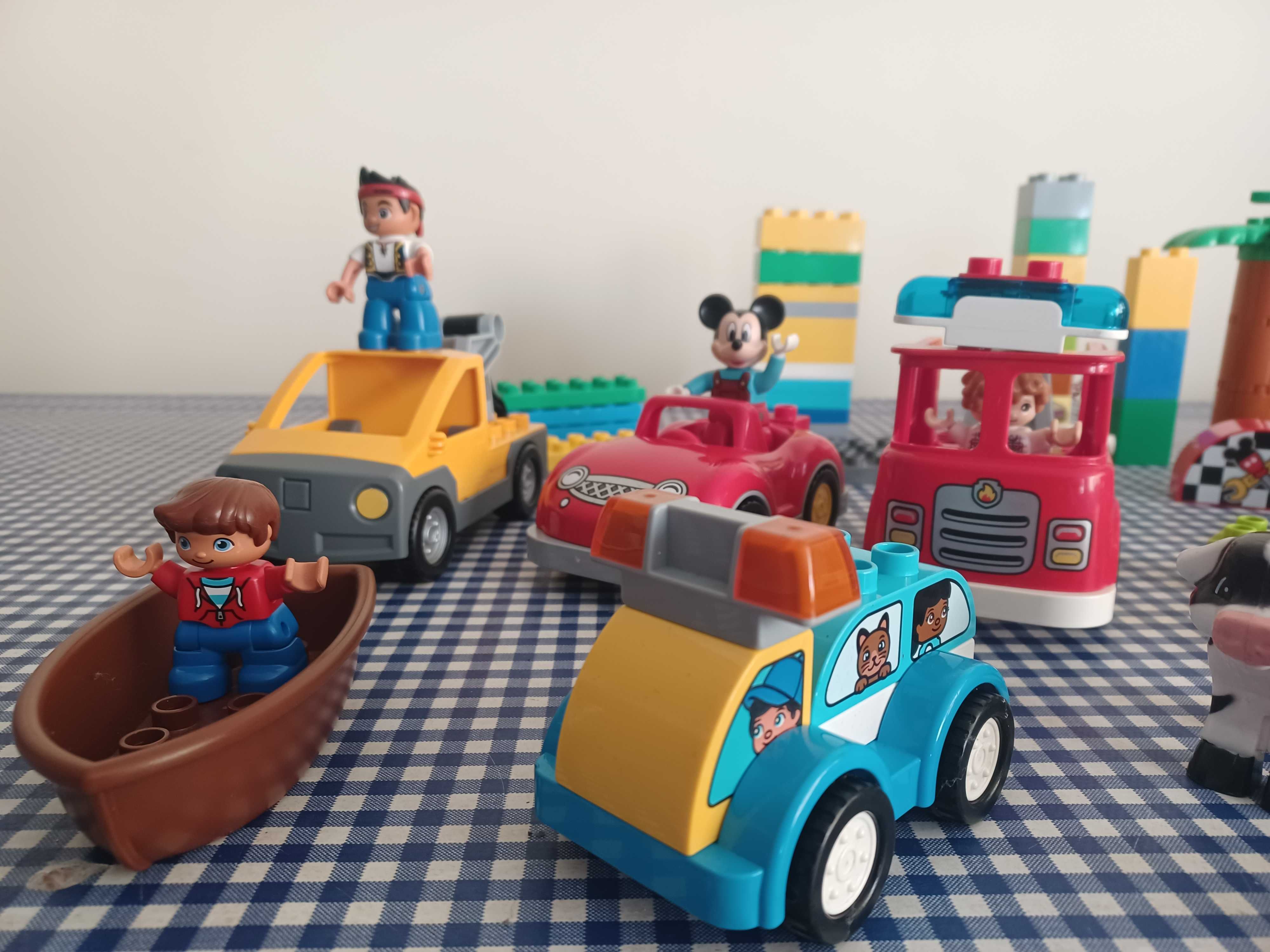 Legos infantis variados