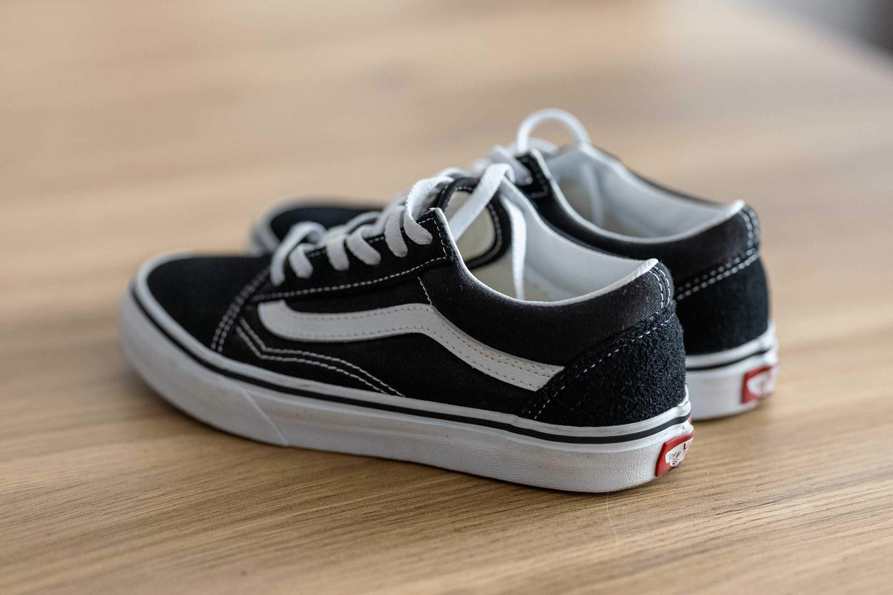Buty dziecięce VANS rozmiar 33