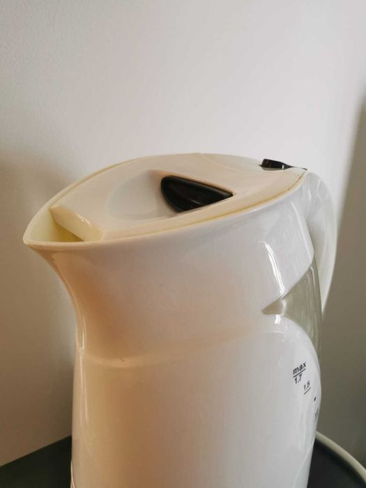 Jarro elétrico branco