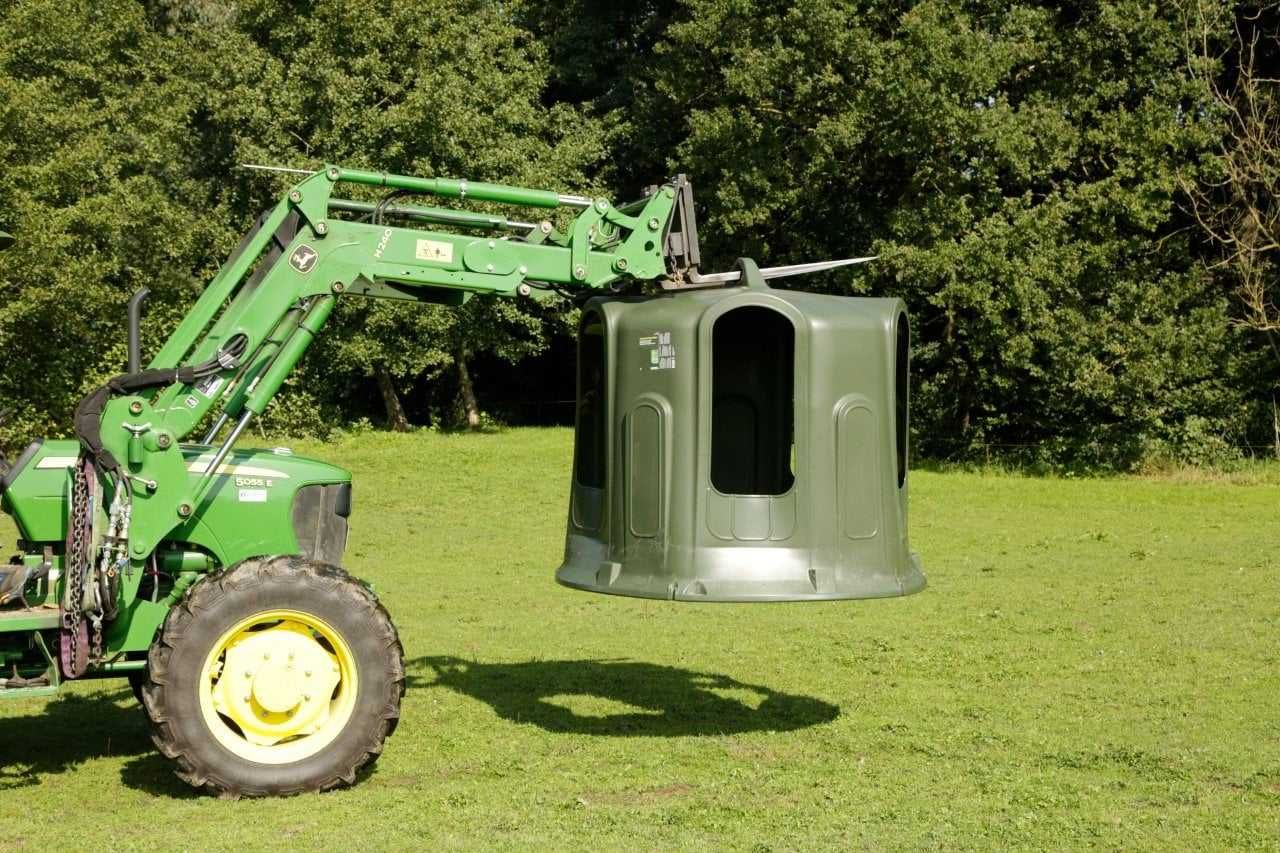 Paśnik Dzwon Na Siano Dla Koni Alpak Na Bele Baloty 120 - 160 cm