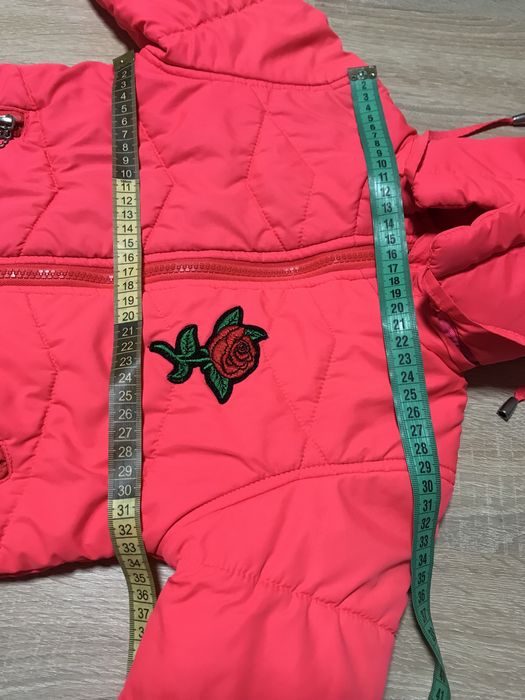 Куртка демисезонная на девочку на 4-5 лет, 110 размер