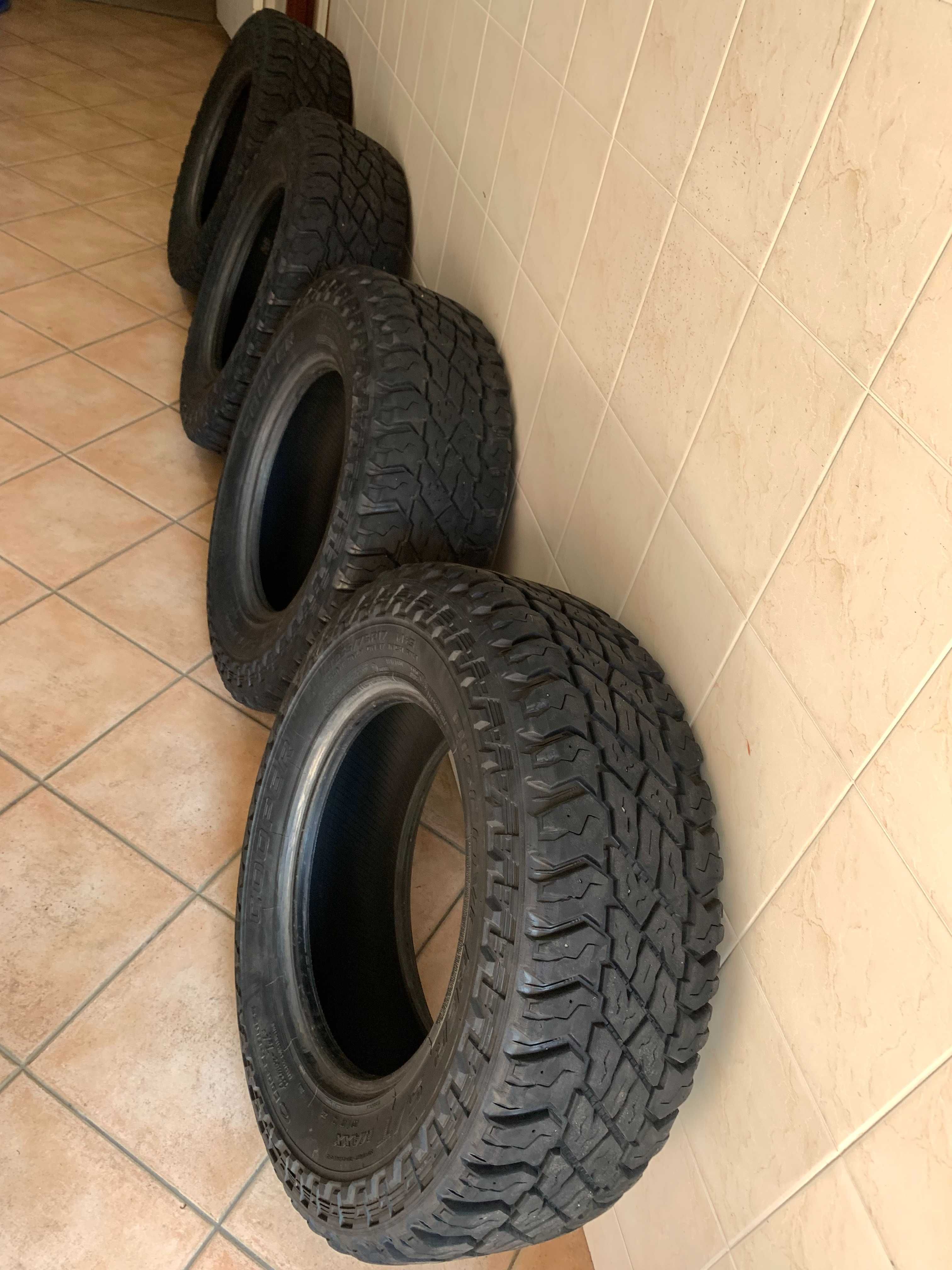Cooper Discoverer S/T Maxx LT255/75 R17