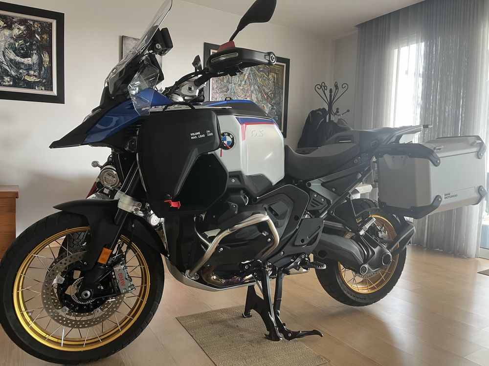 Bmw gsa 1300  control de altura adaptativo