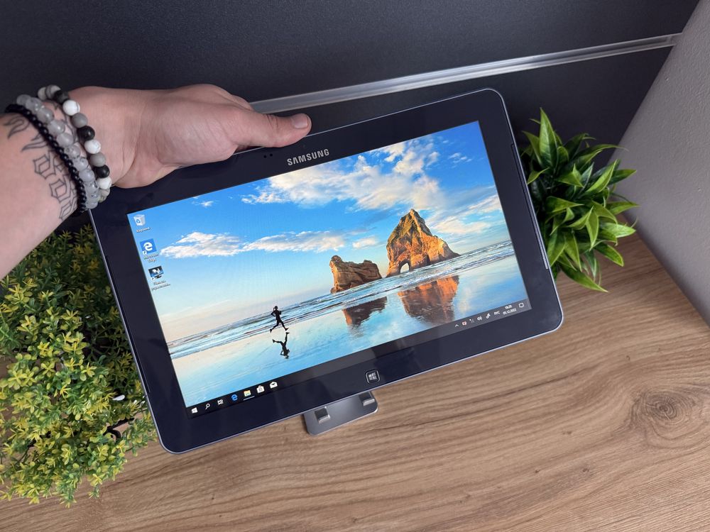 Планшет Samsung AСTIVE T500 11.6" 2/64 Gb Intel Active