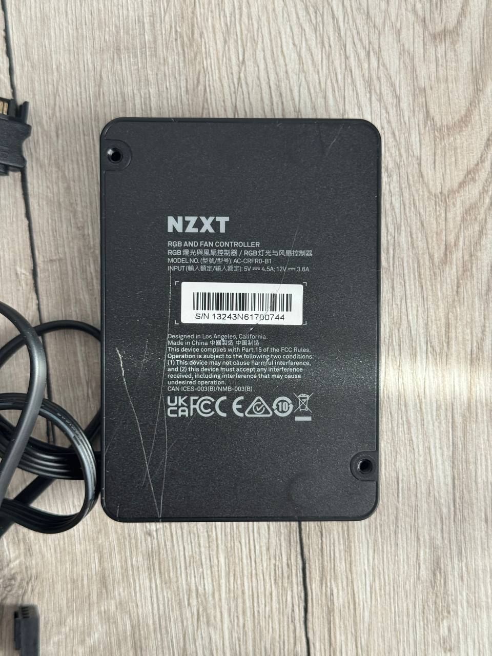 Контролер NZXT RGB & Fan Controller (AC-CRFR0-B1)