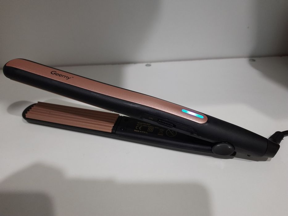Фен Для Волосся Geemy Gm-2955 з турмаліновим покриттям