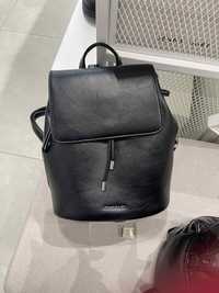 Продам сумку-рюкзак женский.,стильный,удобный .Цена 1500 грн