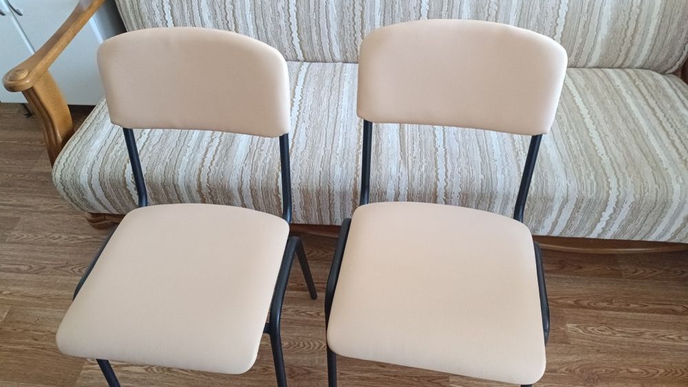 Реставрация ,Перетяжка мебели и Ремонт мягкой мебели.Чистка ковров. Ди