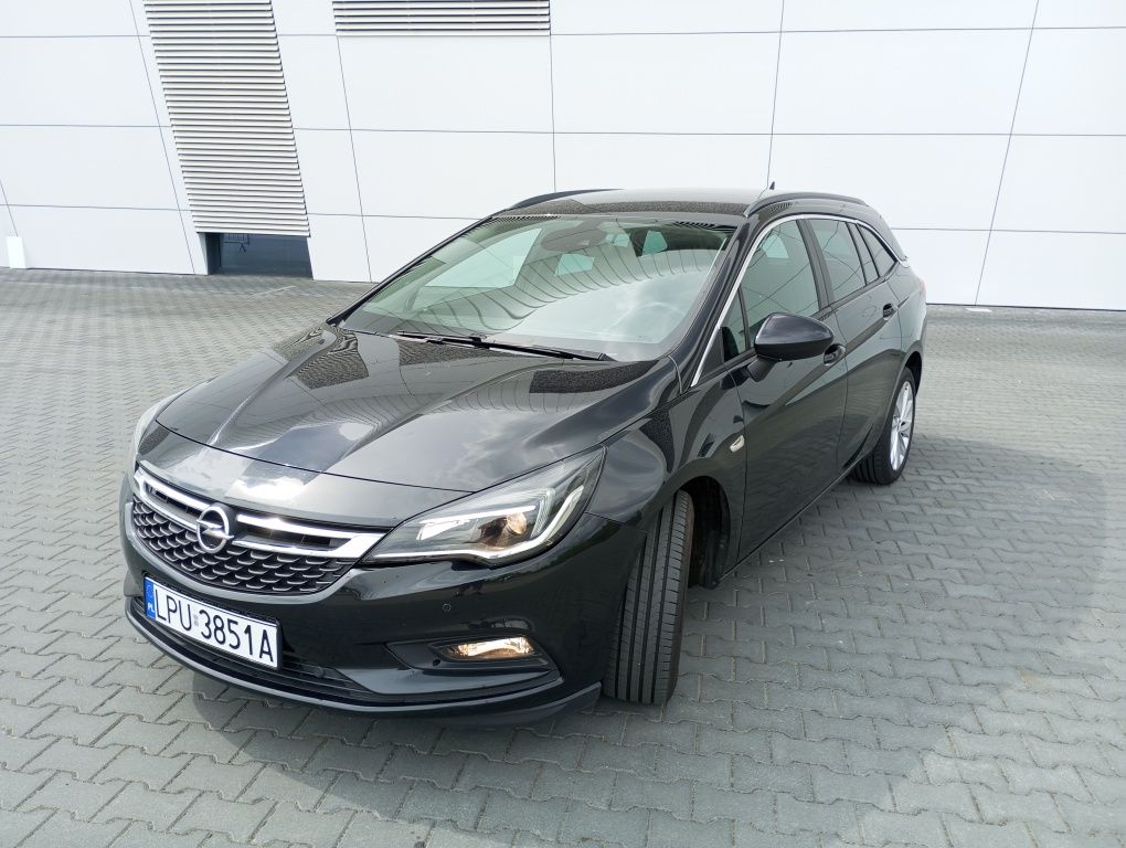 Opel Astra Sport Tourer.