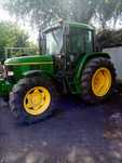 Ciągnik JOHN DEERE 6400