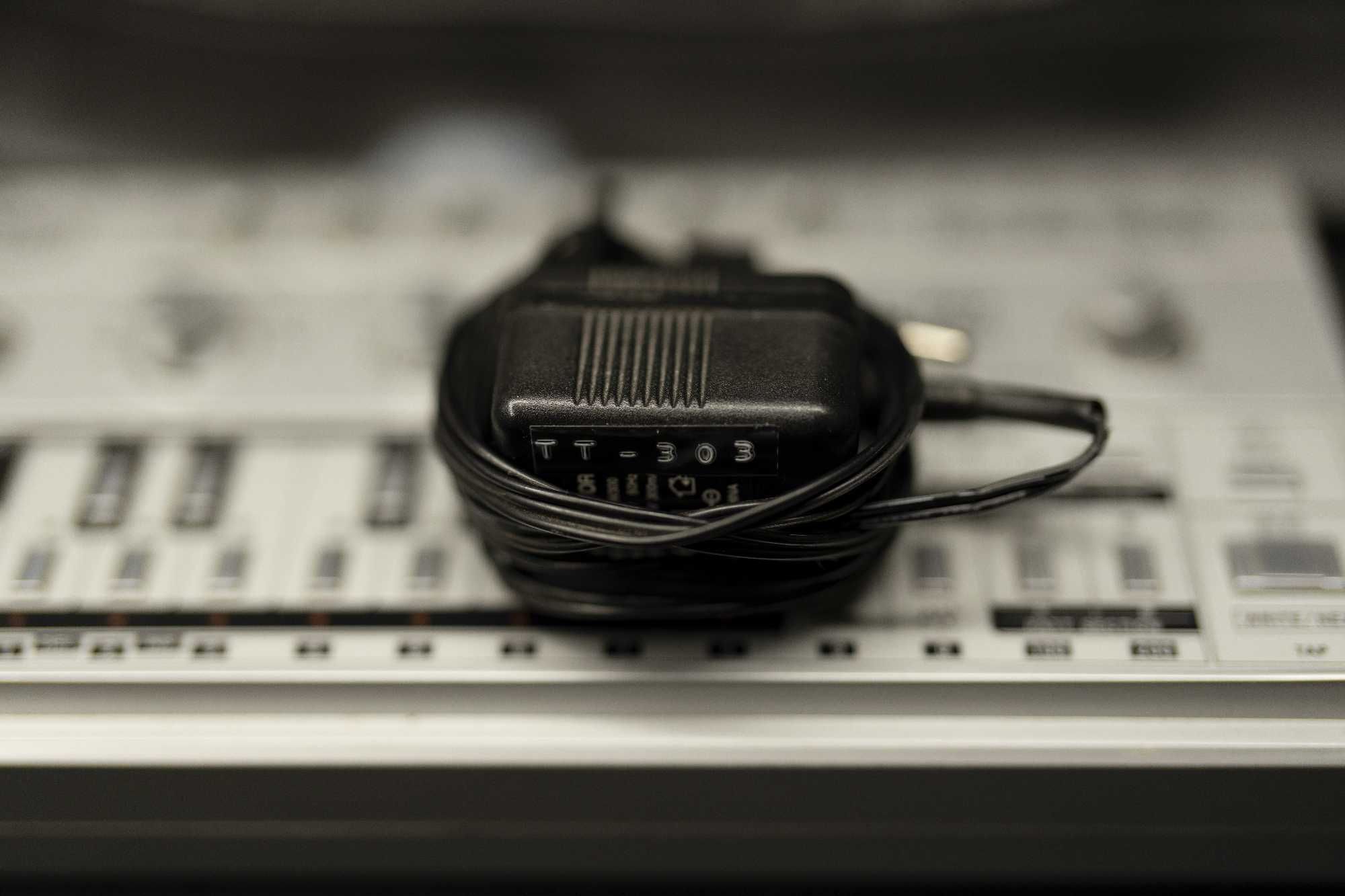 Cyclone Analogic TT-303 | Klon Roland TB-303