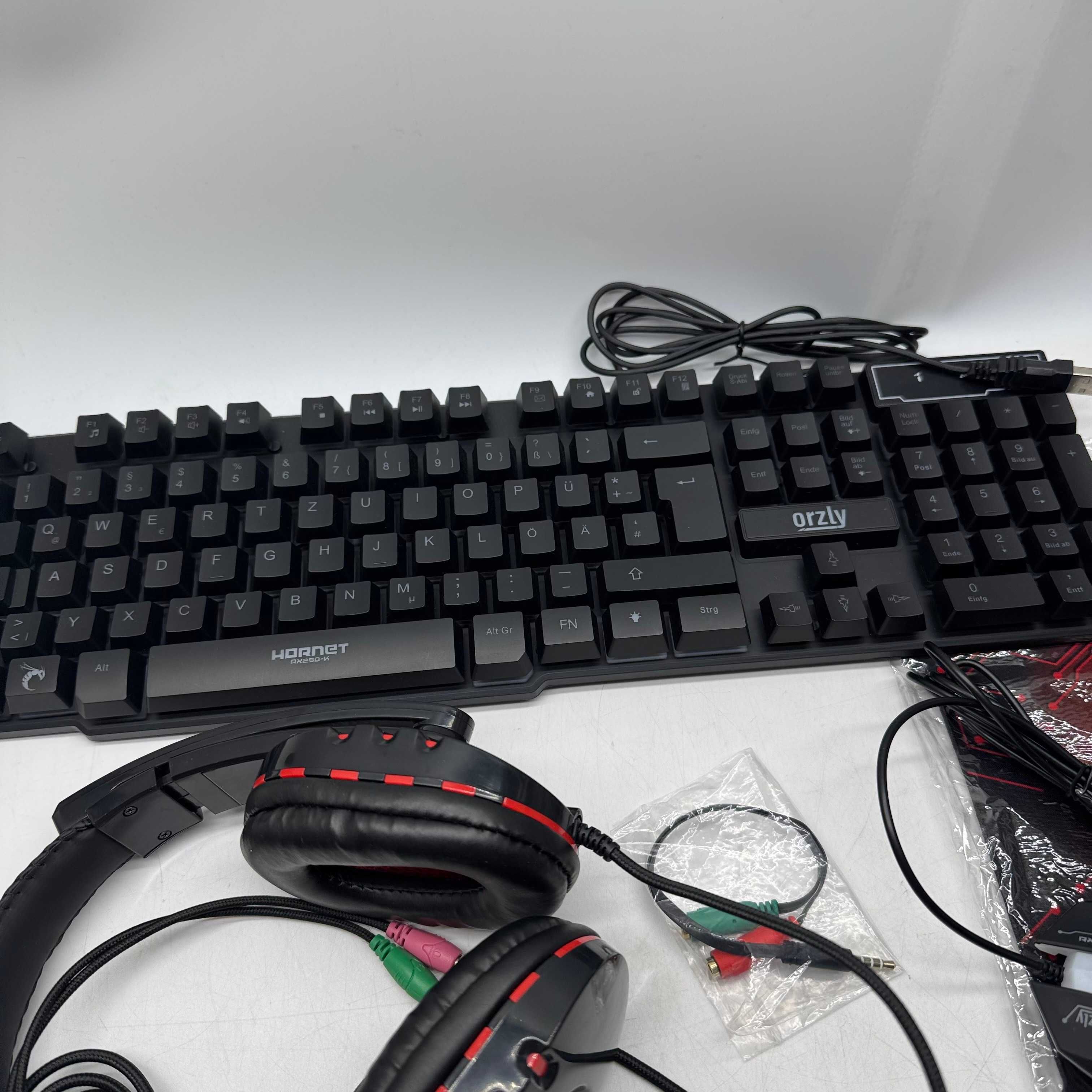 Zestaw Gamingowy Orzly RX250 4w1: Klawiatura, Mysz Słuchawki Podkładka