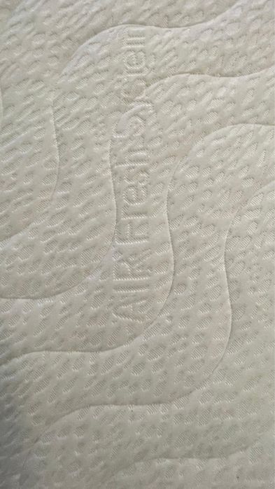 Colchoes de casal nunca usados.