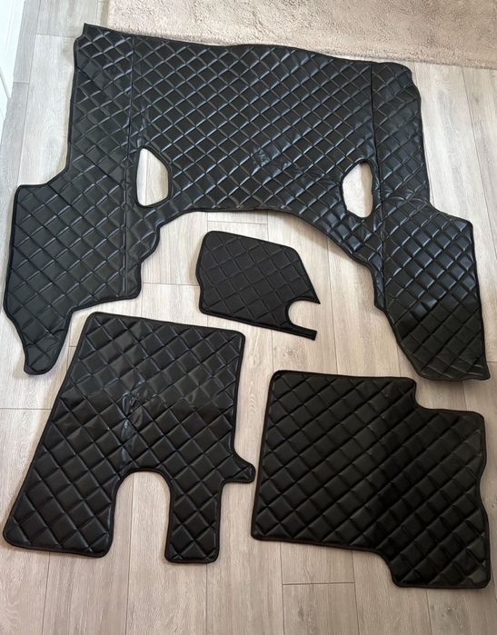 Dywaniki pikowane SCANIA