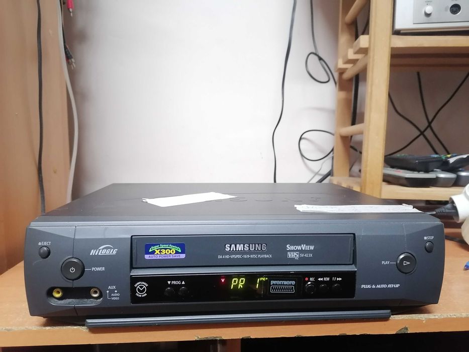 Magnetowid VHS Samsung SV-423X
