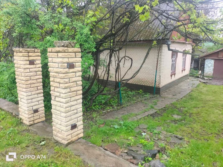 Продається затишних будинок