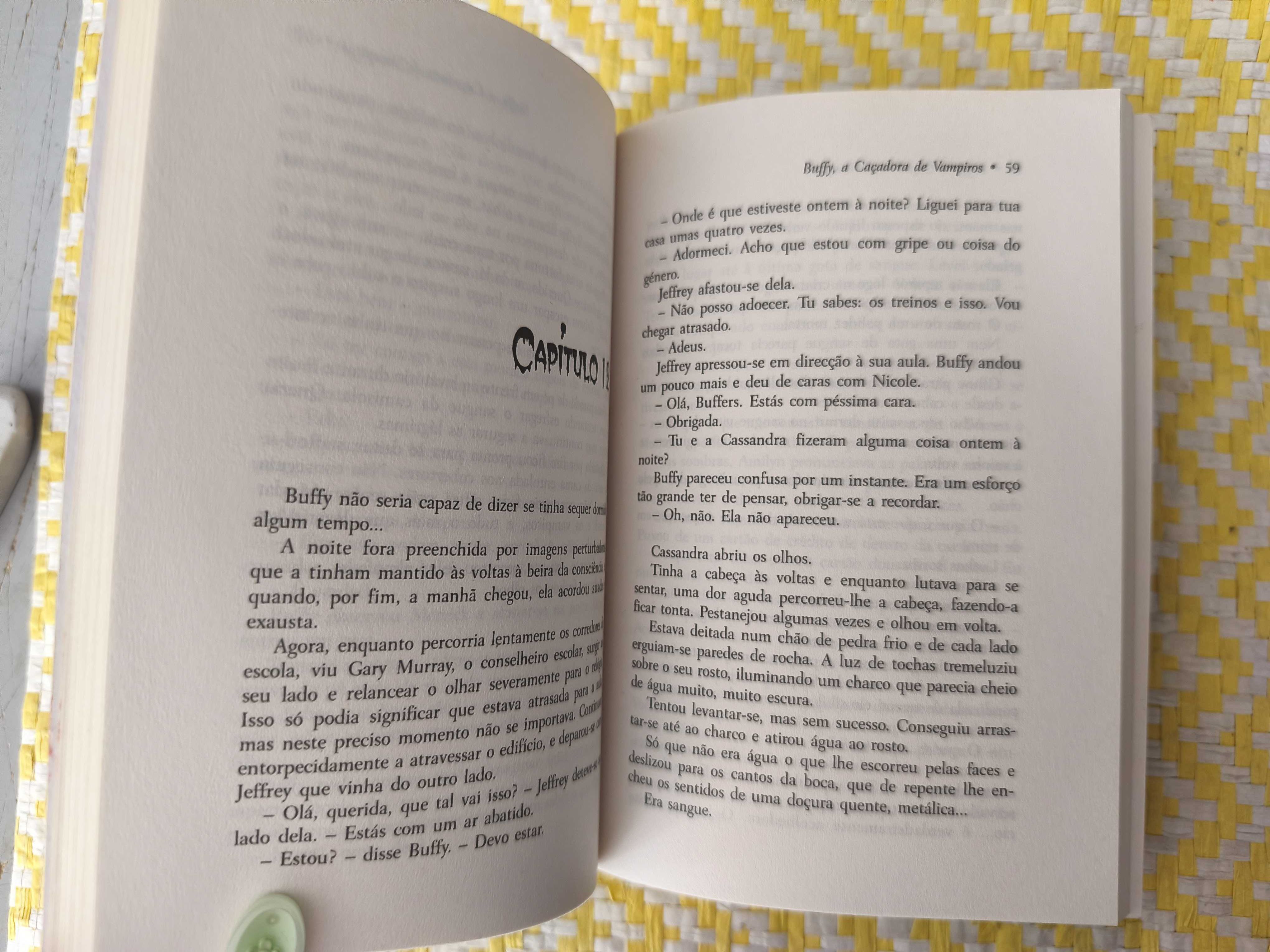 Buffy - A Caçadora de Vampiros
de Richie Tankersley Cusick