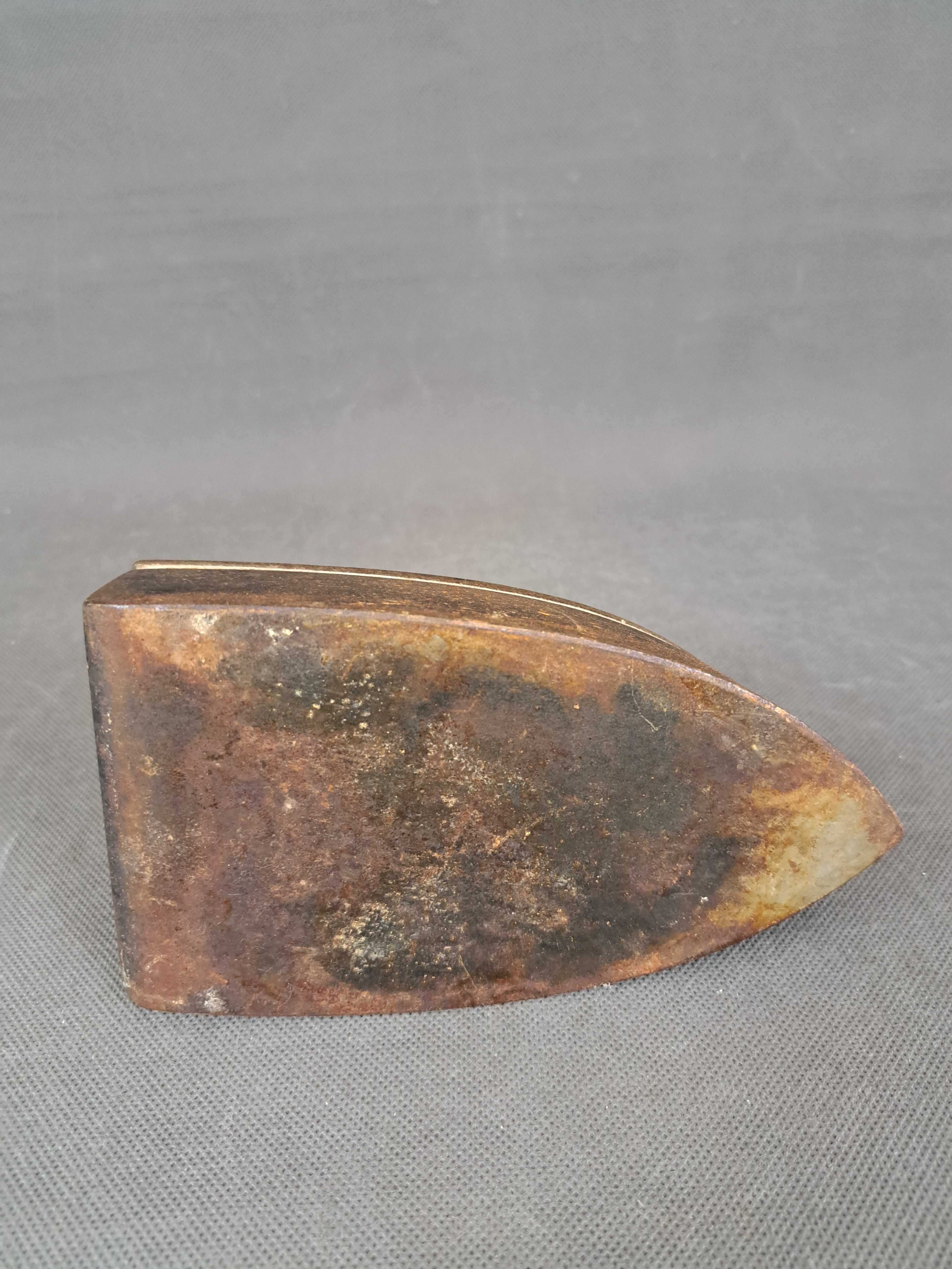 Stare żelazko żeliwne Triumpf Platte 2