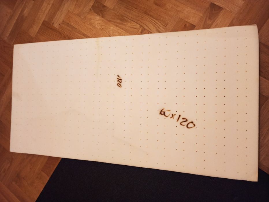 Materac do łóżeczka dziecięcego