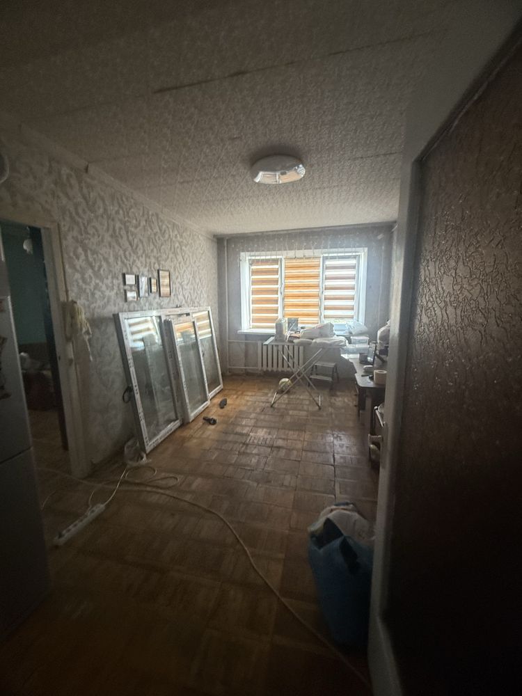 Продаж двухкімнатної  в центрі 38500