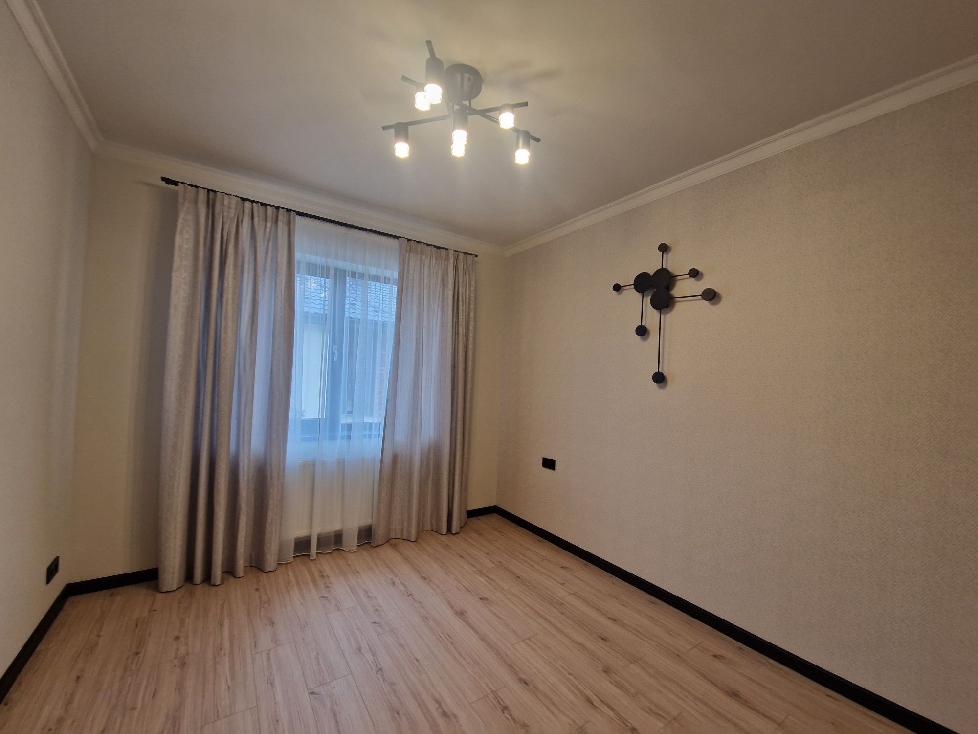Продається котедж с  Минай