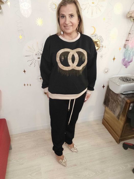 Wikiland Piękny  Dres * Sportowa elegancja *Cyrkonie * Masełko 42-46