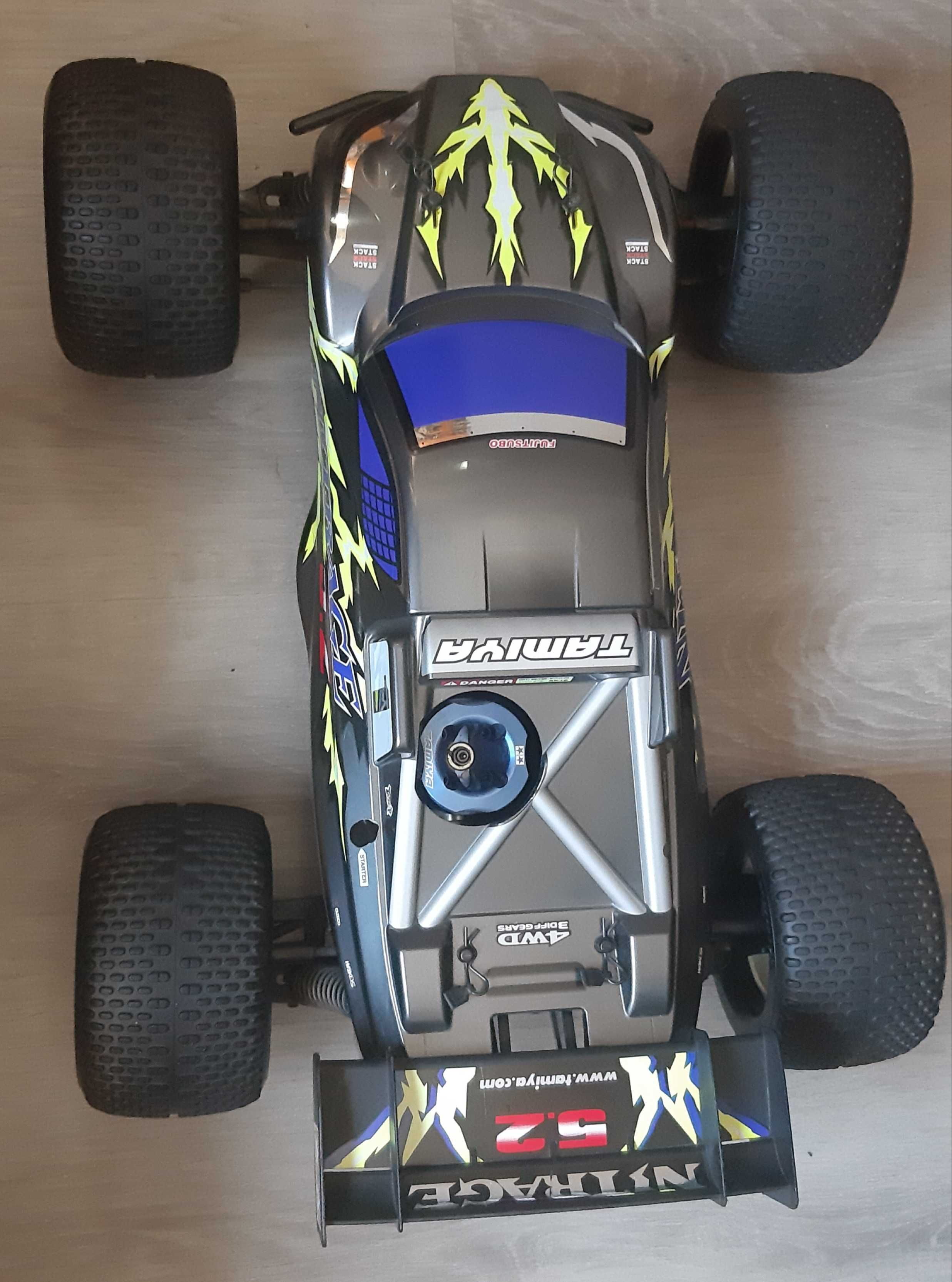 Carro nitro telecomandado