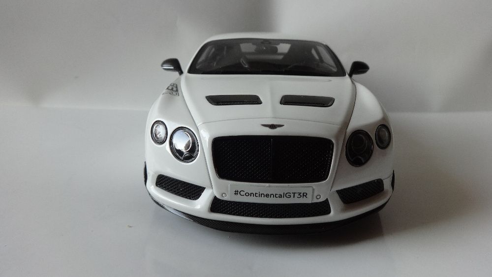 Bentley Continental GT3-R 1/18 GT-Spirit