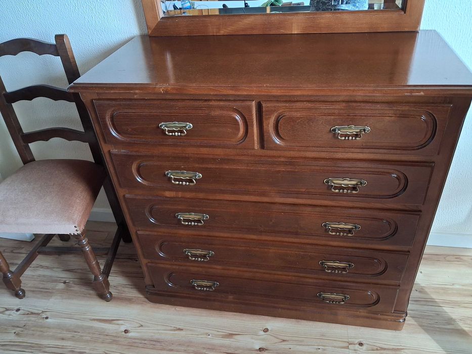 Quarto de casal em castanho