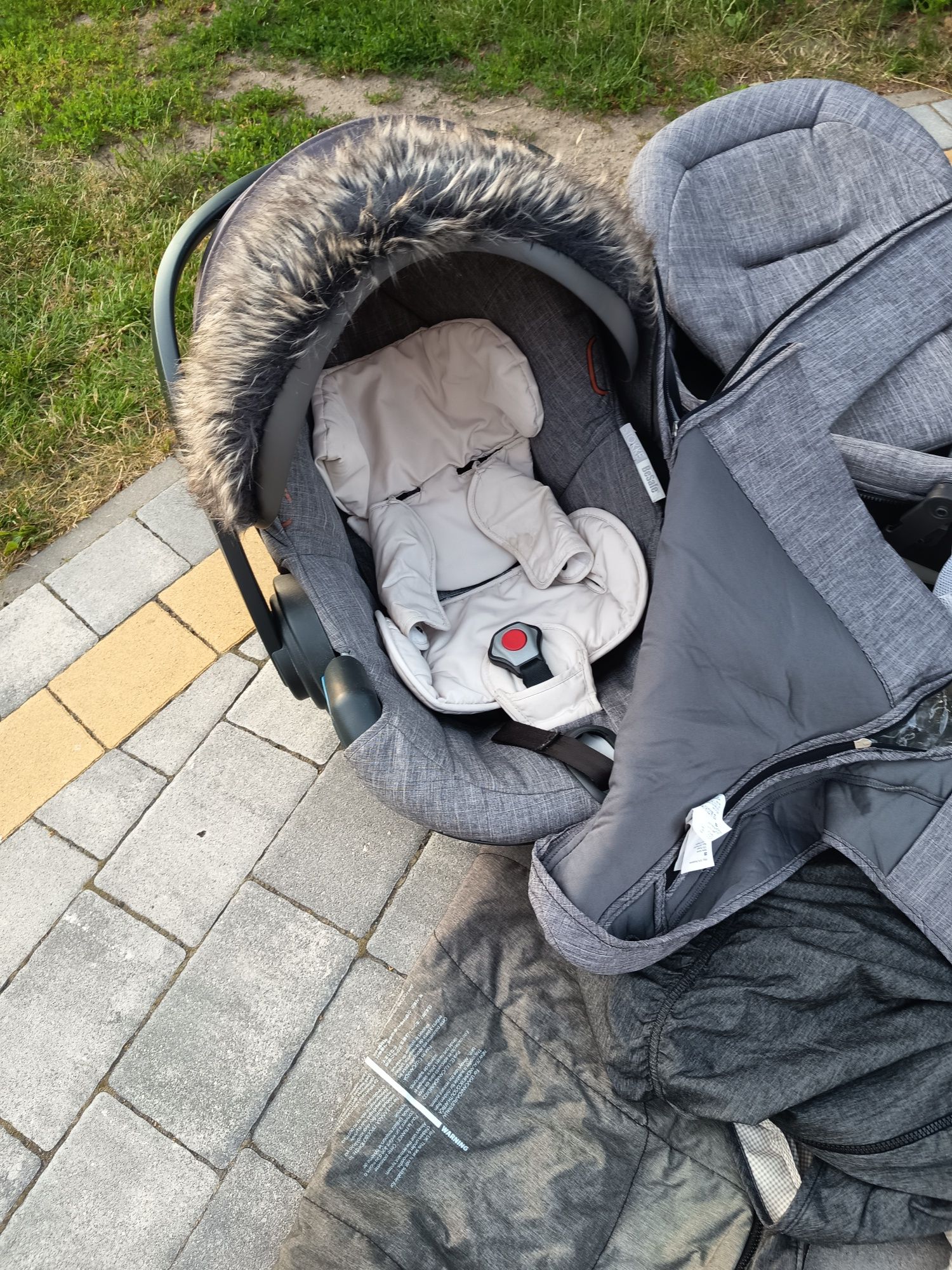 Wózek Stokke Xplory V5 3w1