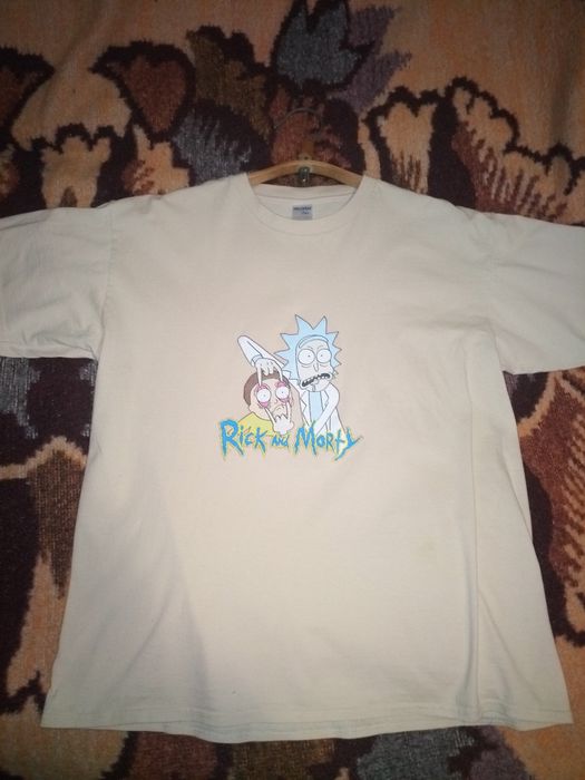 Футболка мужская 50-52 размер .