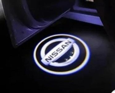 Проекція логотип підсвітка в двері з логотипом Ауді Фольксваген Мерсед