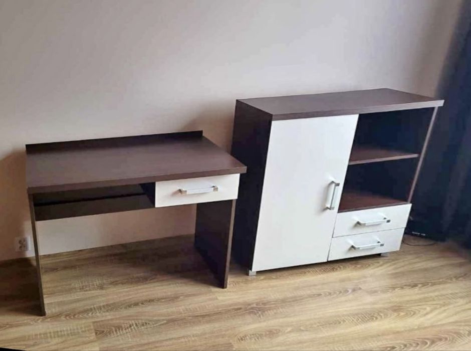 Biurko i komoda biała