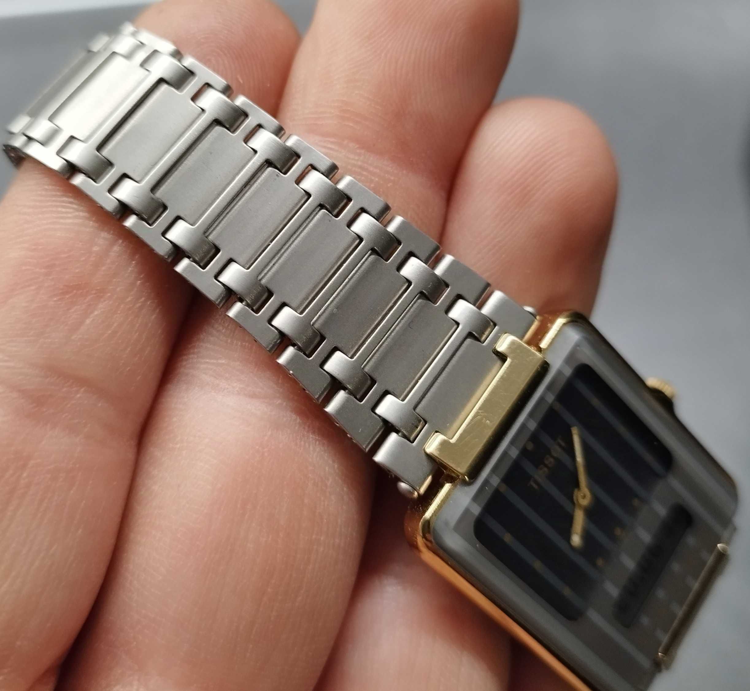 Piękny zegarek z lat 80tych Tissot Two Timer "Piżama" dla kolekcjonera