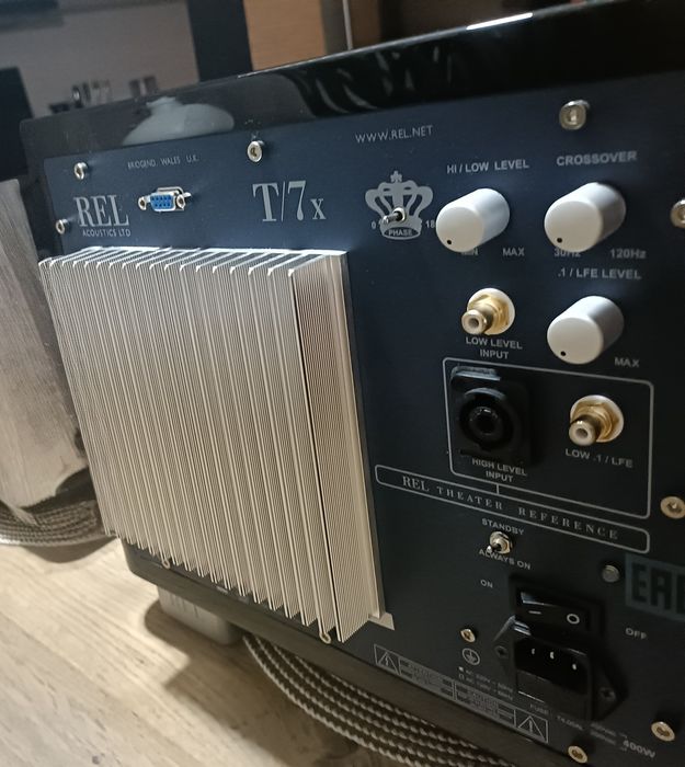 Subwoofer aktywny REL  T7x Rezerwacja