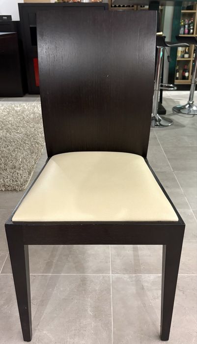 Mobilia Sala Jantar en Wangue