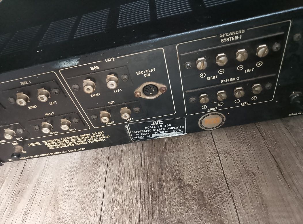 JVC Amplifer  350 przy odbiorze osobistym