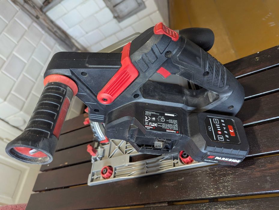 Piła wgłębna zagłębiarka Parkside performance 20V PPTSA 20-Li C3