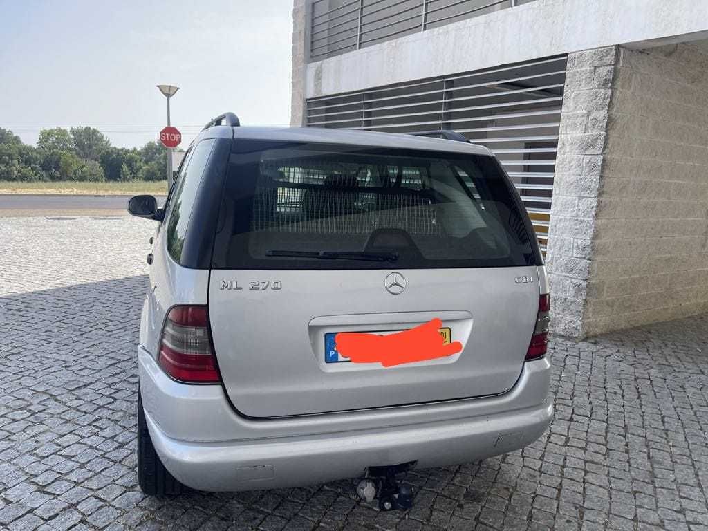 Mercedes ML 270 .