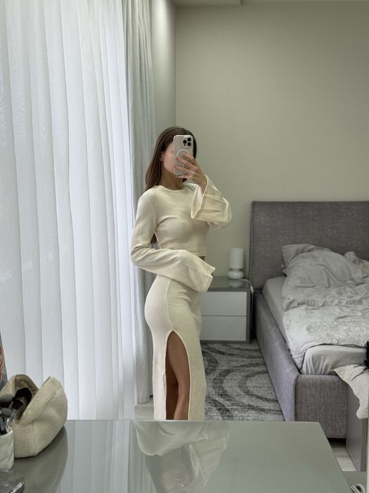 Костюм трикотажний (спідниця та топ)