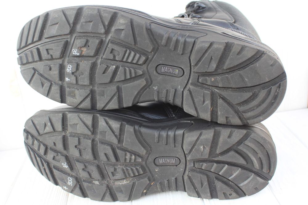 Робочі черевики Magnum шкіра Англія 43р ботинки метал носок