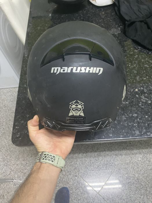 Capacete Marushin tamanho S