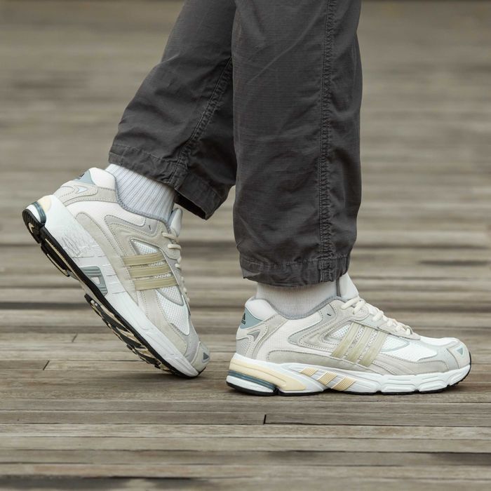 Чоловічі Кросівки Adidas Response CL 40-45 (Без Предоплати)