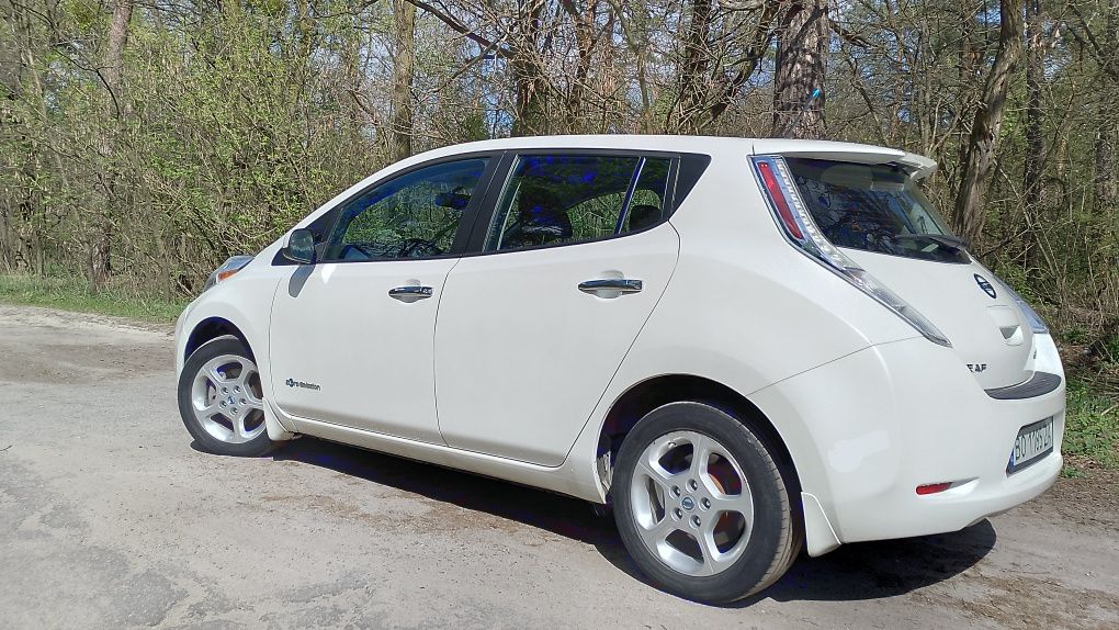 Пропоную Nissan Leaf