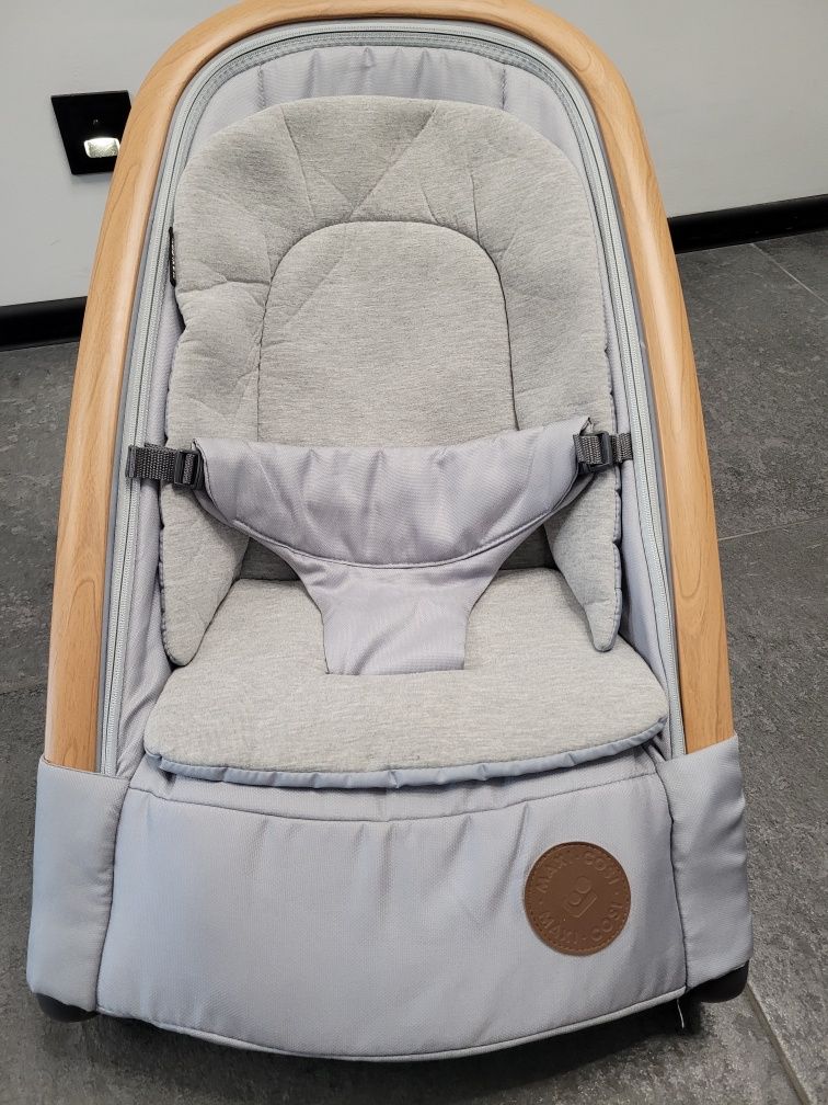 MAXI COSI HOME KORI lezaczek bujaczek  2w1
