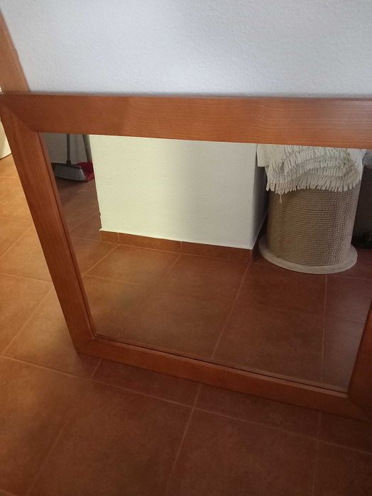 Vende espelho semi novo