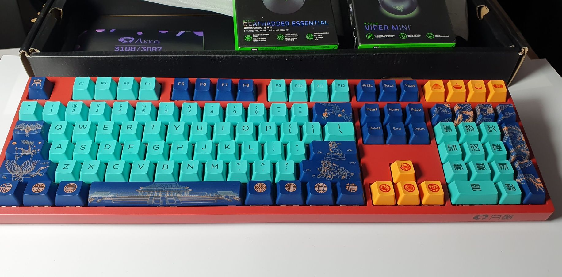 Zestaw 2x mysz RAZER + Klawiatura mechaniczna AKKO 3108 V2