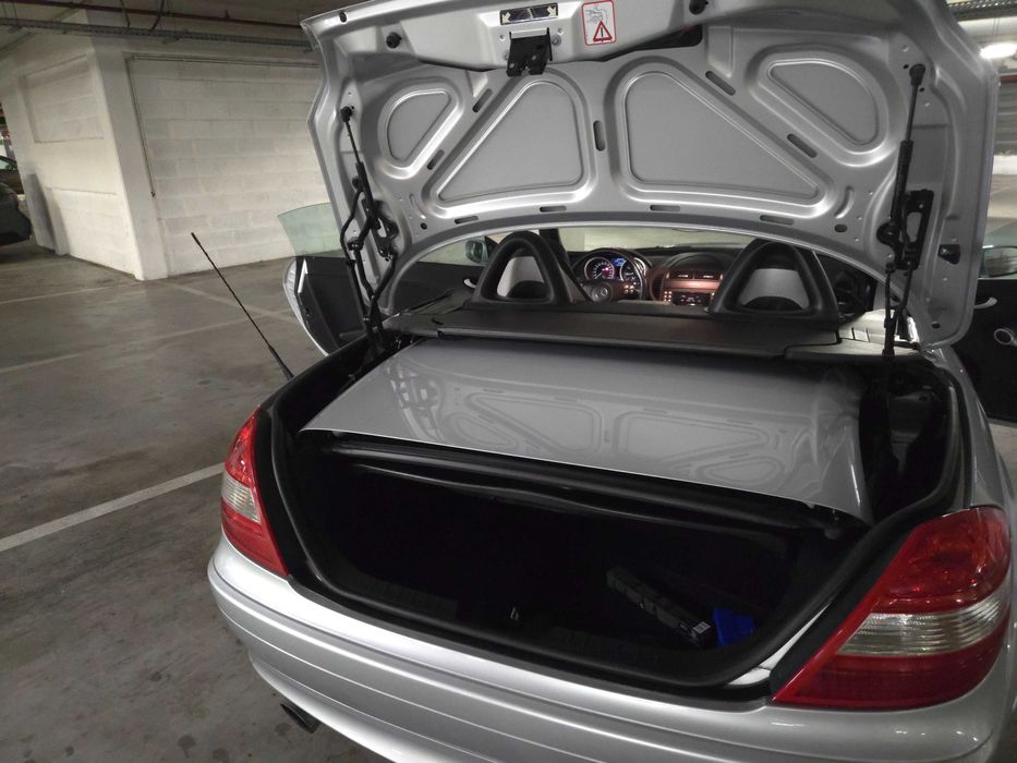 Descapotável Mercedes SLK 200