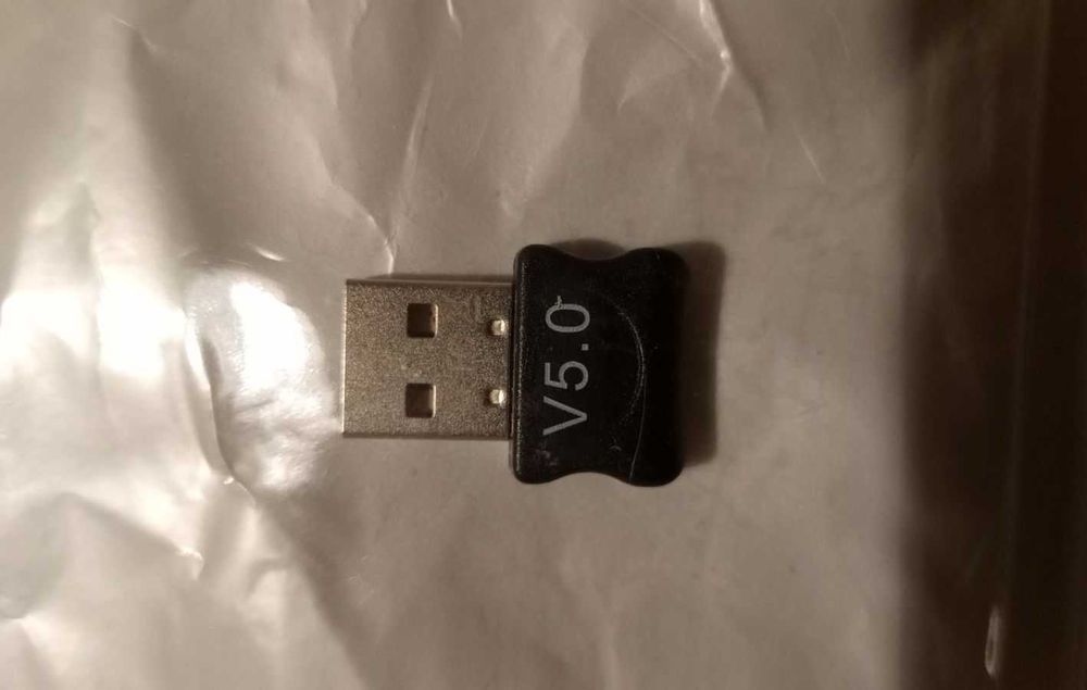 Bluetooth 5.0 блютус адаптер переходник USB 2.0 для ноутбука или ПК